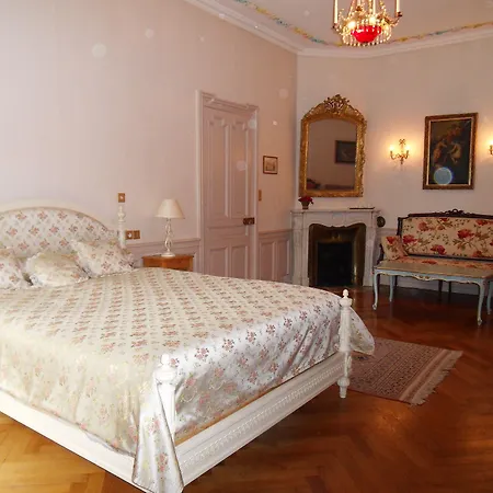 Bed & Breakfast Chateau De La Motte 3*