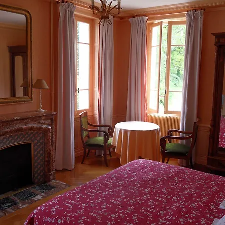 Chateau De La Motte Noailly