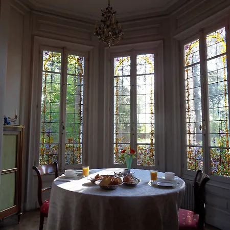 Chateau De La Motte 3*