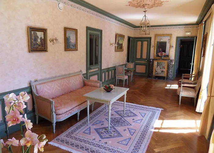 Alojamento de Acomodação e Pequeno-almoço Château De La Motte Noailly