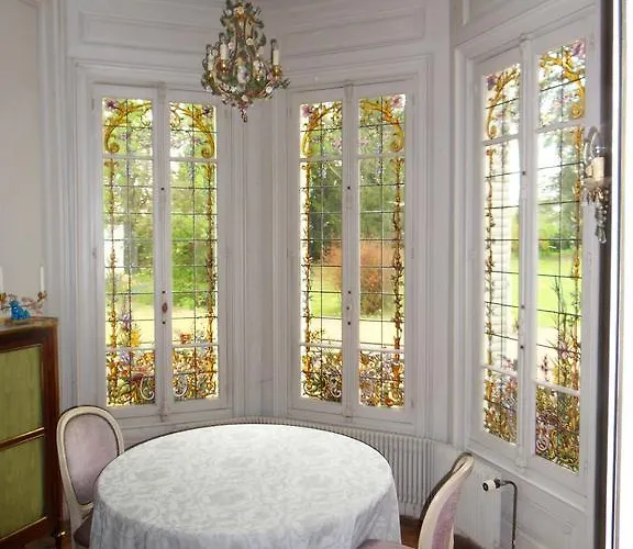 Alojamento de Acomodação e Pequeno-almoço Château De La Motte Noailly