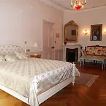 فندق مبيت وإفطار Chateau De La Motte 3*