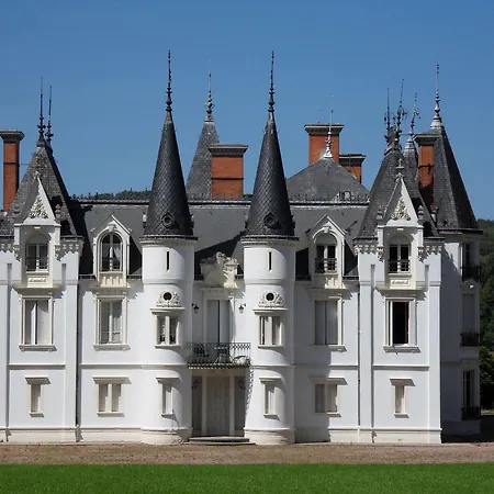 Chateau De La Motte Bed & Breakfast 3*